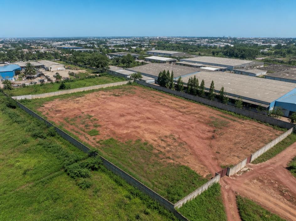 Commercial plot for development in Limete industrial zone